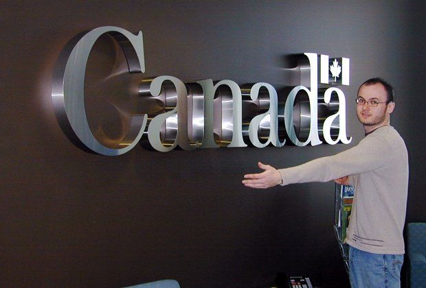 Вывеска из металла нержавеющей стали CANADA КАНАДА