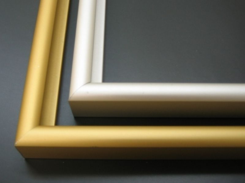 Алюминиевые рамки для плакатов