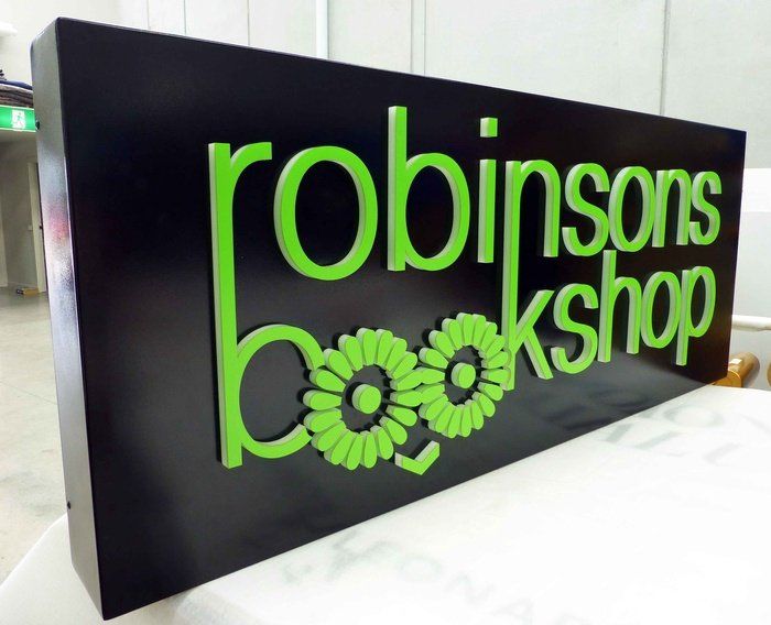 Лайтбокс изготовлен для московского магазина