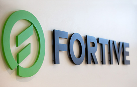 Псевдообъемные (плоские) буквы из пластика.png