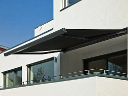 Кассетные локтевые (выдвижные) маркизы