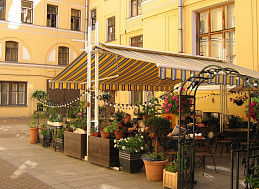 Двусторонние маркизы для террасы